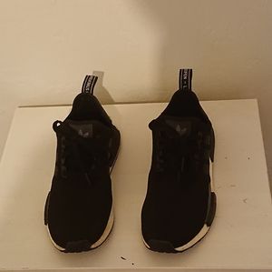 adidas nmd R1